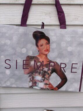 Selena Siempre H‑E‑B Reusable Shopping Tote – NWT – about 17.5" x 12.5"